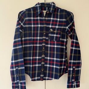 Abercrombie & Fitch Plaid Flannel checkered Button Down Shirt Women’s Size Small